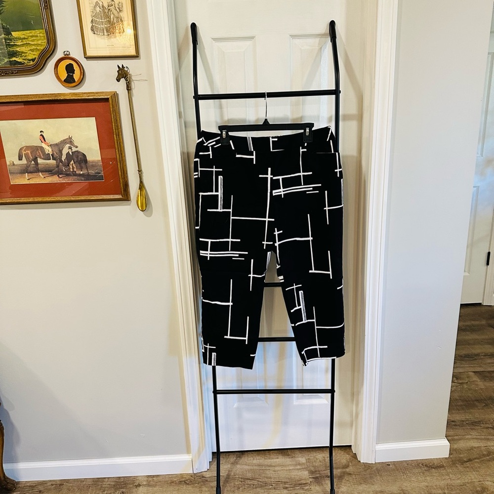 Investments Black & White Patterned Dress Pants Petite